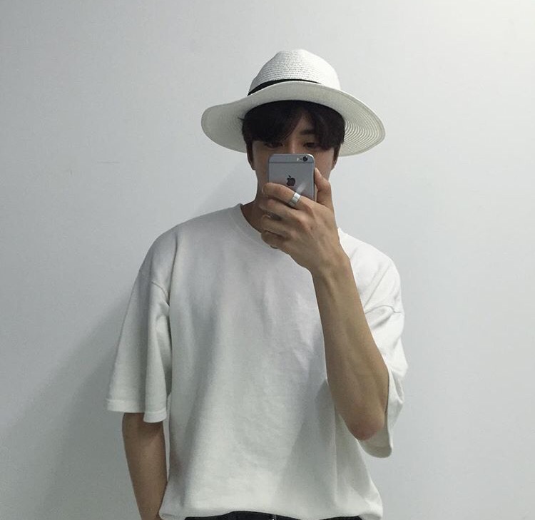 甘友荣政