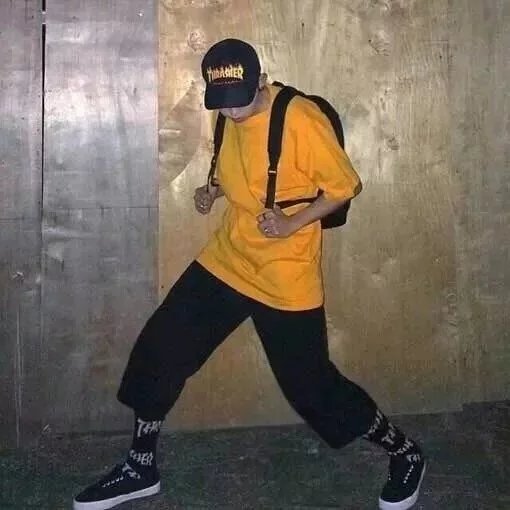 史素士旭